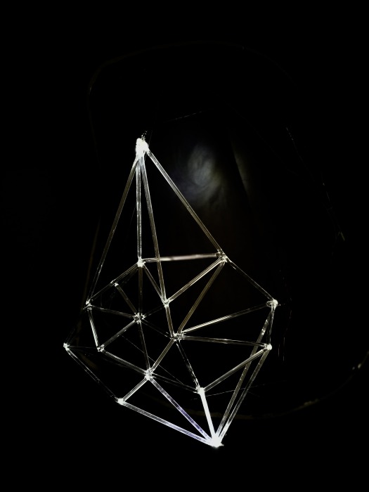Rzeźba/lampa z prętów szklanych - technika lampworking